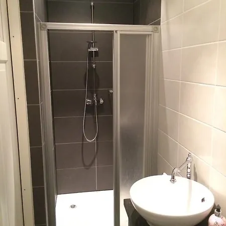 Door De Poort Appartamento Tilburg