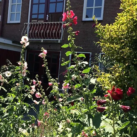 Apartamento Door De Poort Tilburgo