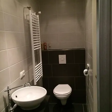 Door De Poort Apartment Tilburg