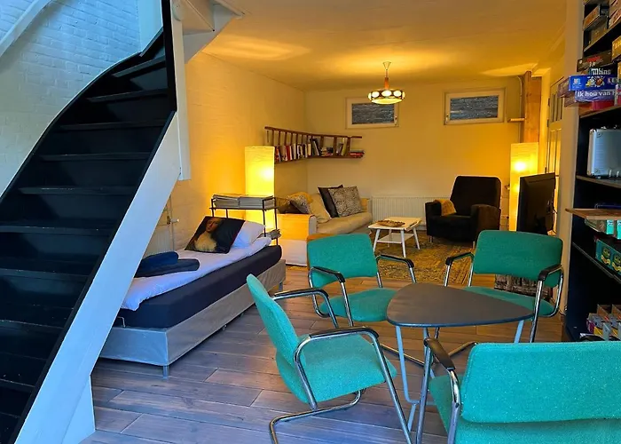 Apartment Door De Poort