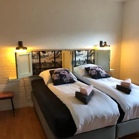 Lägenhet Door De Poort Tilburg