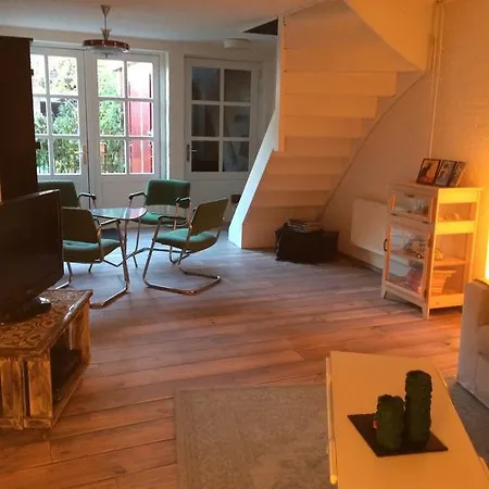 Door De Poort Tilburg