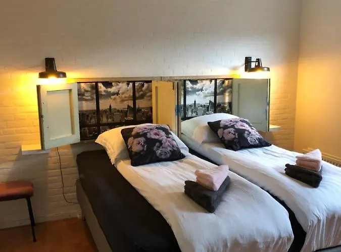 Lägenhet Door De Poort Tilburg