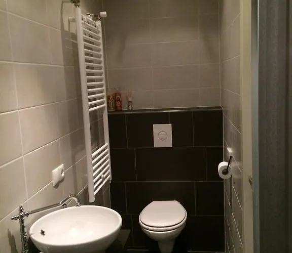 Door De Poort Lägenhet Tilburg